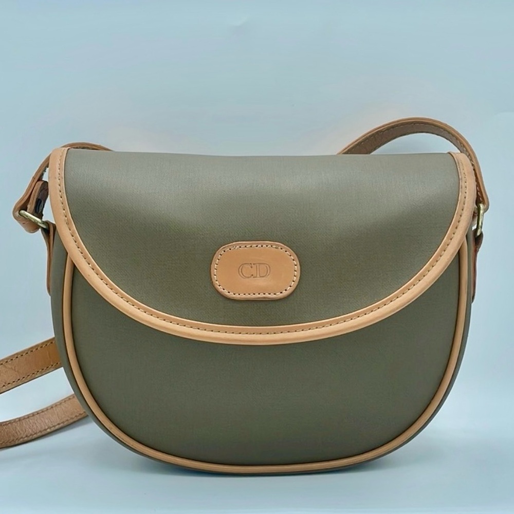 CHRISTIAN DIOR **Vintage** Olive Green 💚 and Tan Women's Crossbody Bag 🏹 EUC ♥️ - Picture 2 of 9